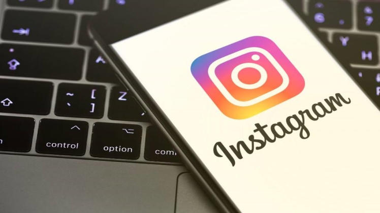 Essential Tips On Buying Instagram Followers Starmusiq | Kuttyweb | Masstamilan | Isaimini