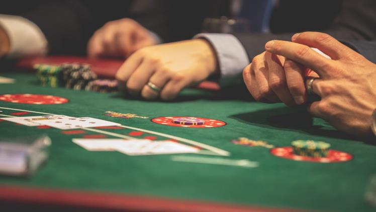 Cheap Blackjack Tables in Las Vegas – Best $1, $3 & $5 Games