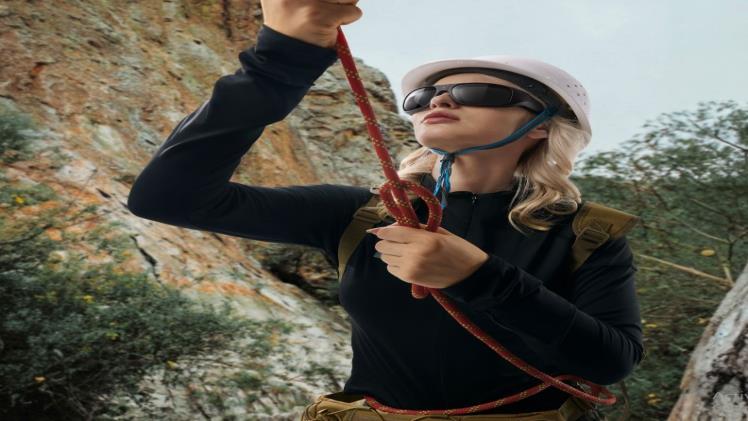 What Makes Lifestyle Sunglasses a Must-Have Tech Gadget?