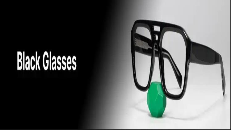 How to Incorporate Black Glasses into Modern Outfits