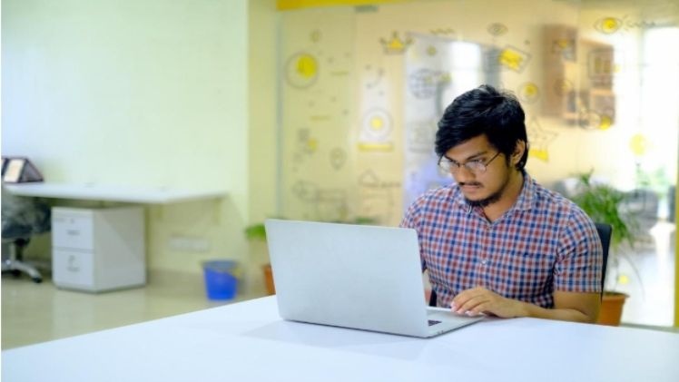 The Benefits of Implementing a Knowledge Management System in the Workplace